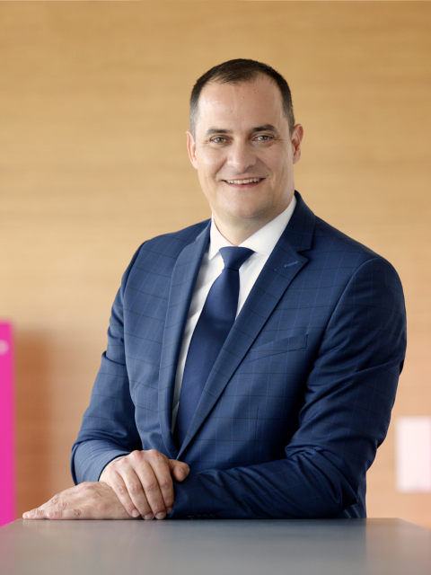 Rékasi Tibor Rékasi Tibor